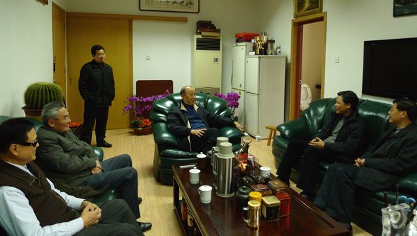 黄德宽拜望卢荣景等老领导