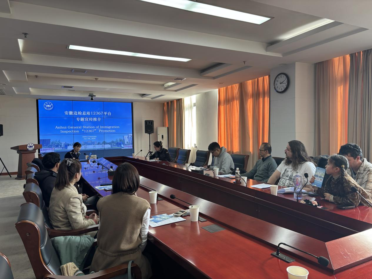 国际合作与交流处开展外专外教慰问活动