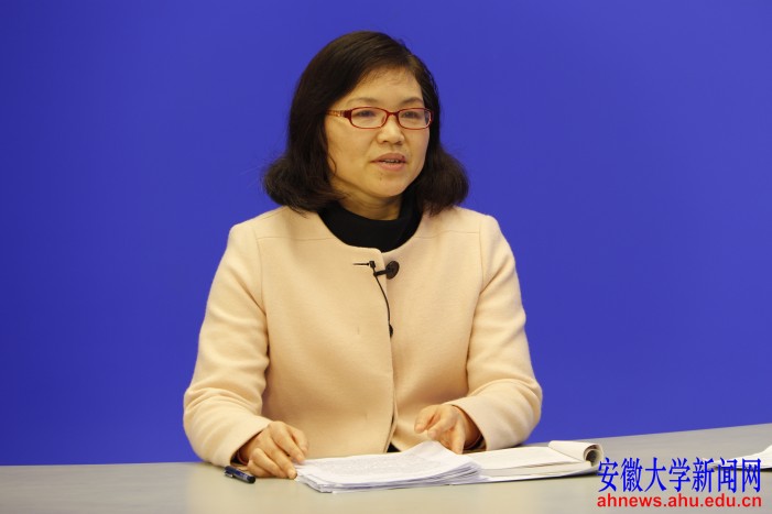 【教授的魅力】沈昕:参政议政是带领学生观察社会的眼睛